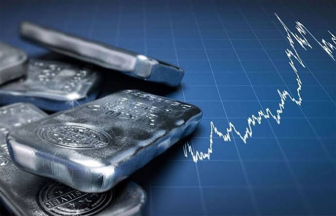 اثرات رشد انس نقره بر بازار ایران