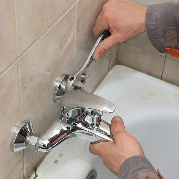 تعمیر شیر اهرمی حمام